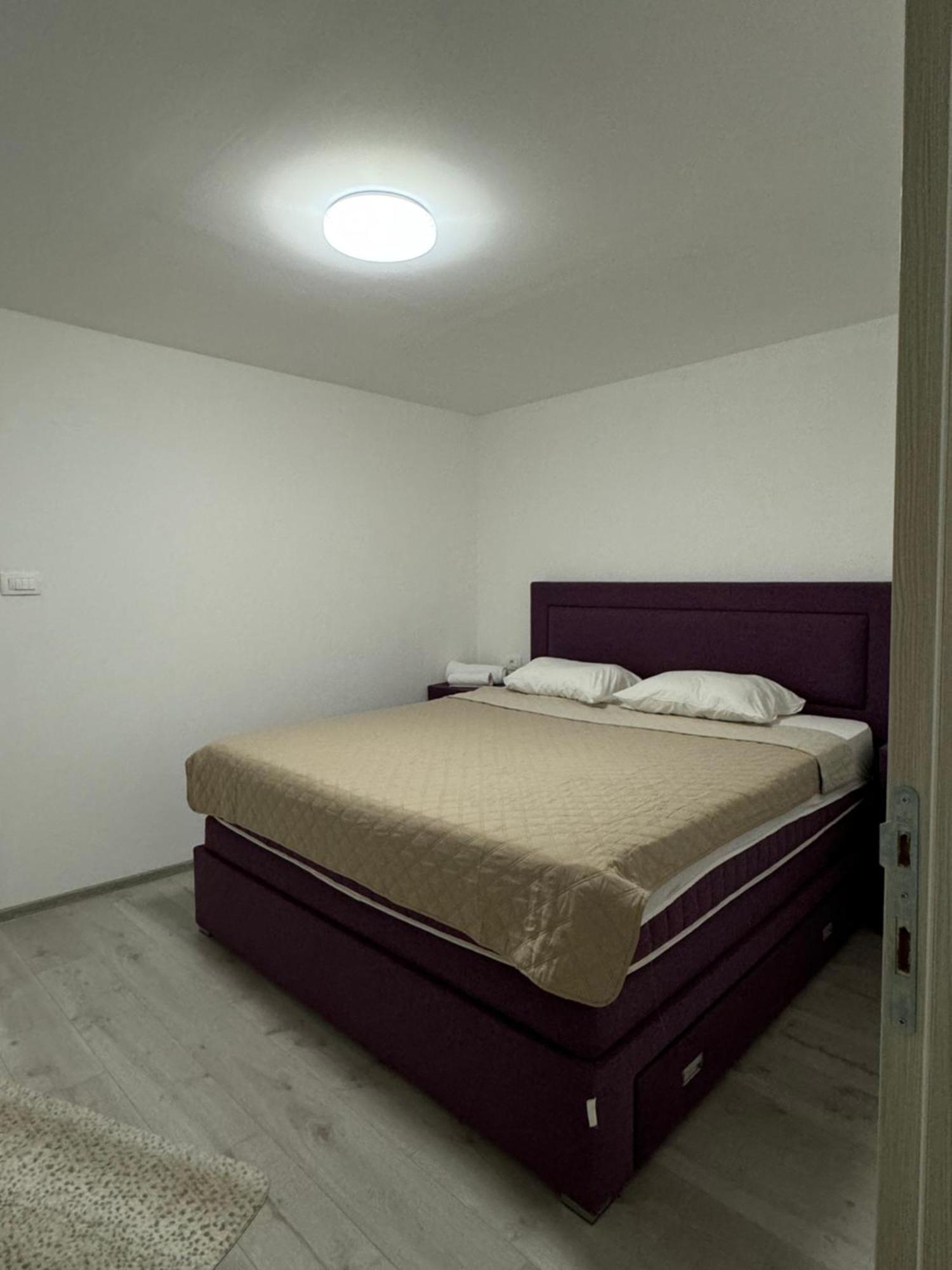 Apartment Airport Dd Mitrovici  المظهر الخارجي الصورة